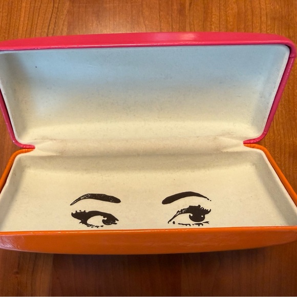 Kate Spade - Picture 2 of 4